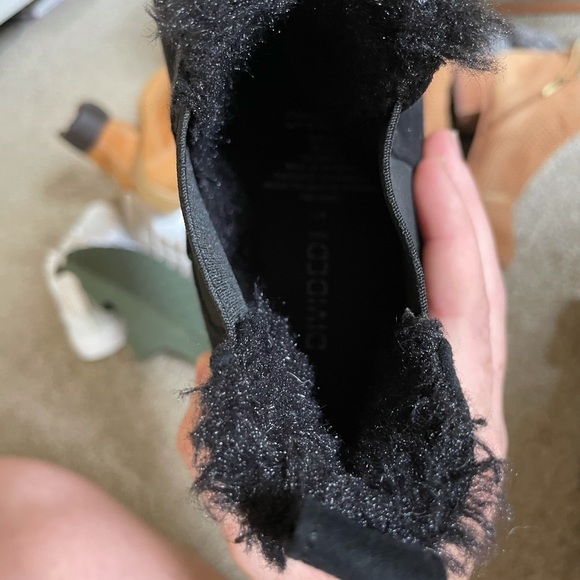H&M faux fur Chelsea boot - Picture 2 of 4